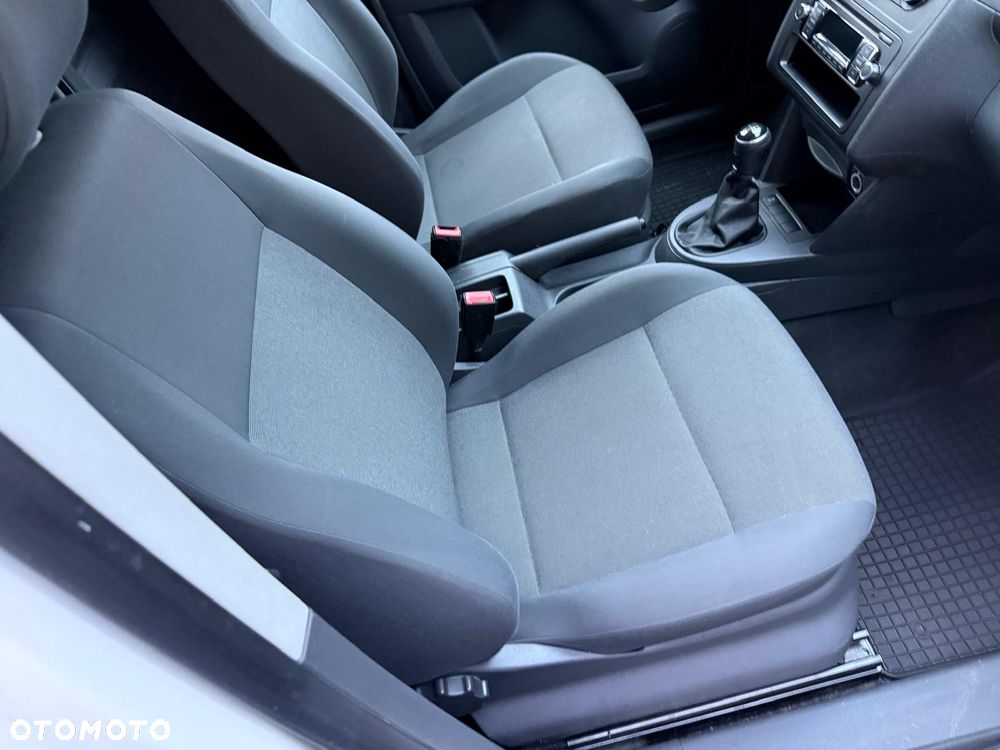 Volkswagen Caddy - 9