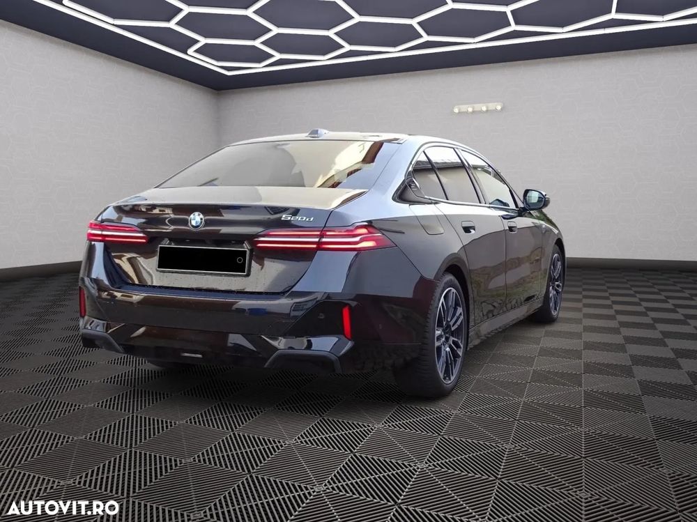 BMW Seria 5 520d AT MHEV - 2