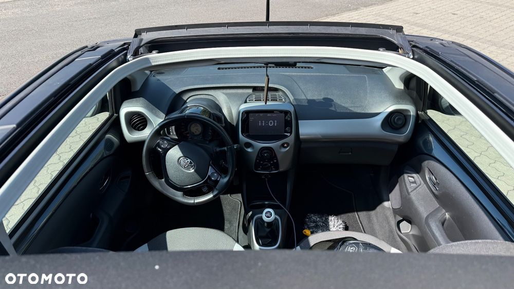 Toyota Aygo x-wave - 19