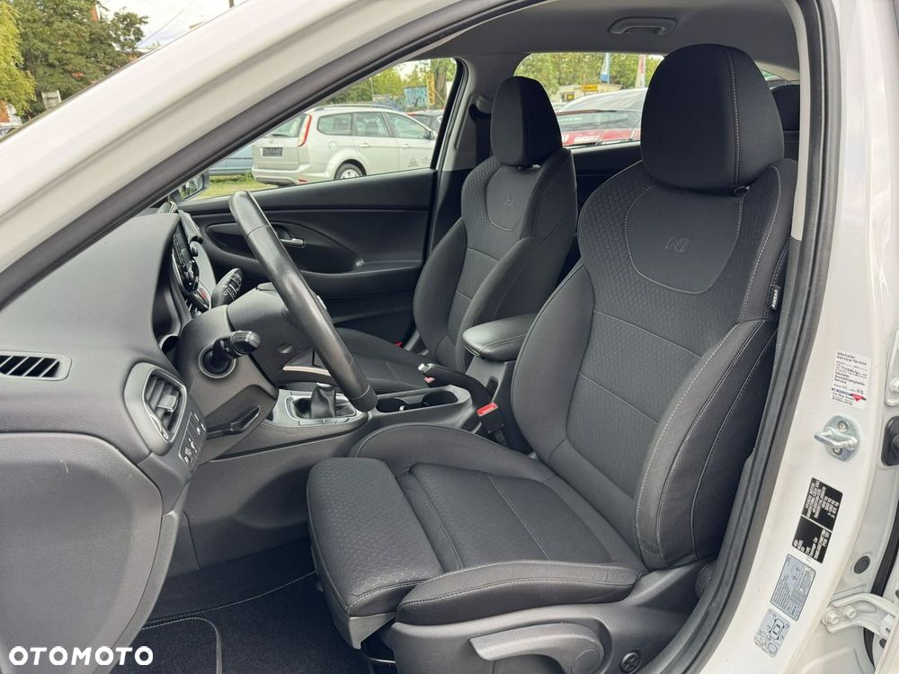 Hyundai i30 - 22