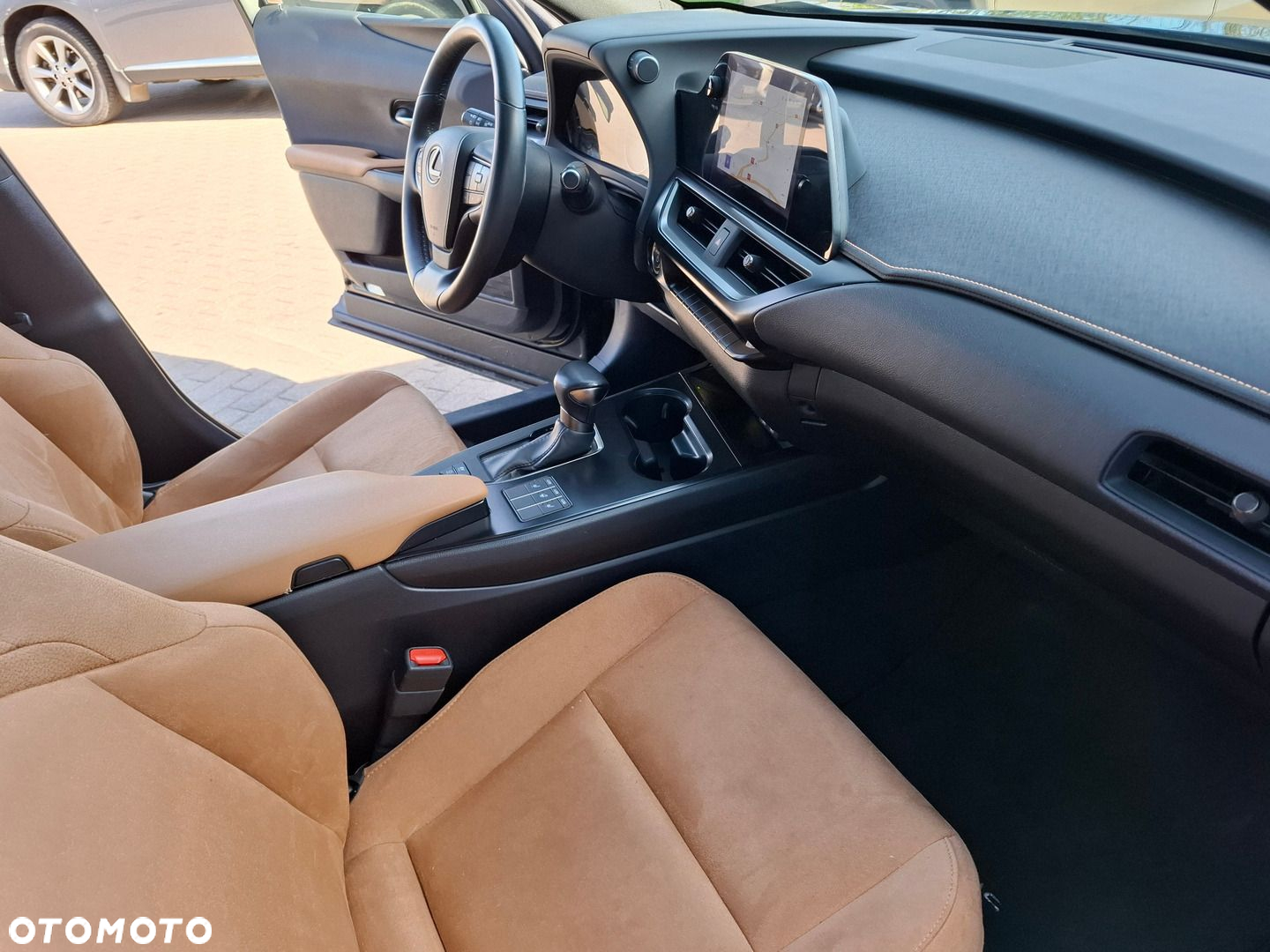 Lexus UX - 19