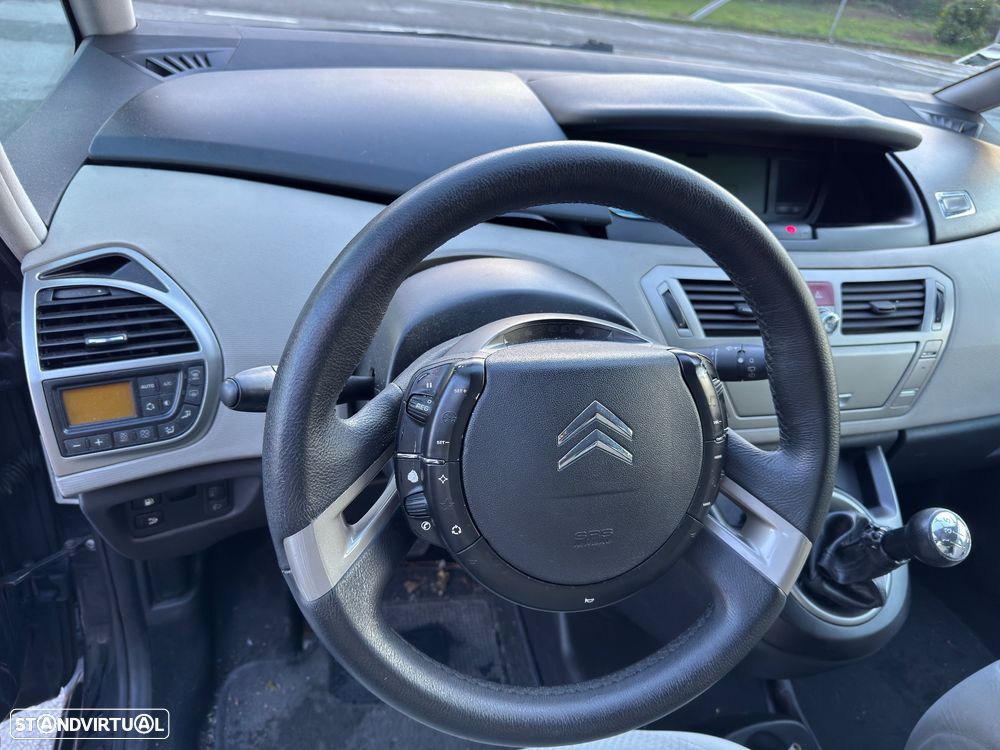 Citroën C4 Picasso 1.6 HDi Confort - 6