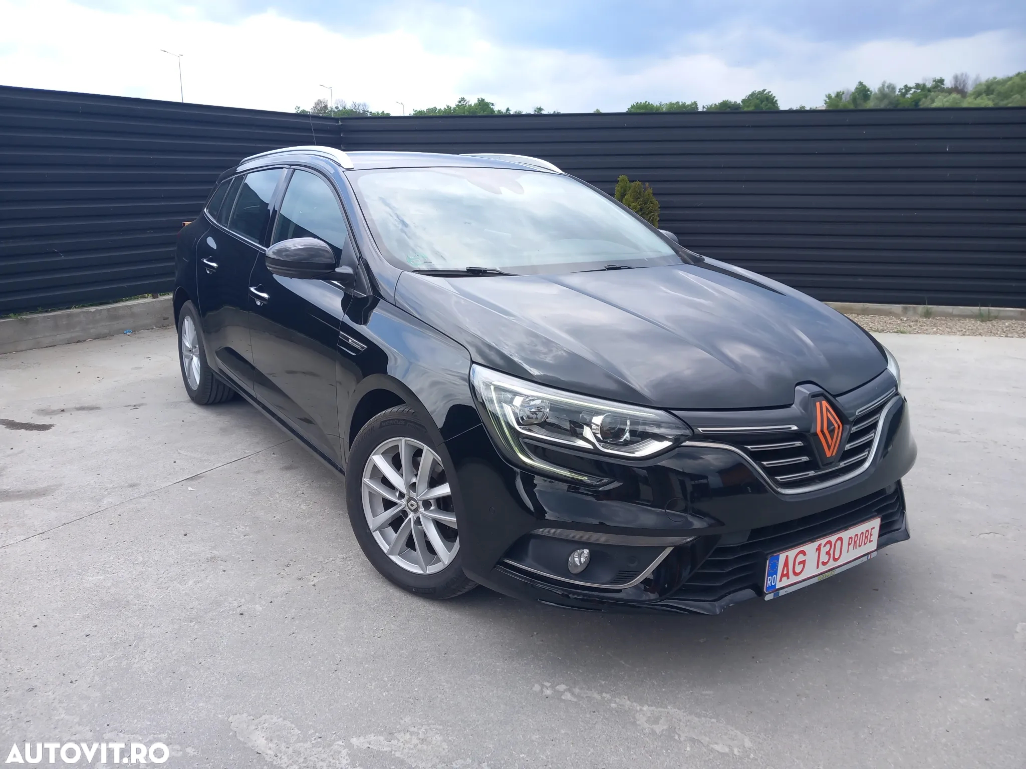 Renault Megane ENERGY dCi 110 EDC INTENS - 5
