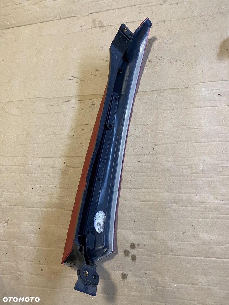 Odblask lampa Volvo XC90 lewa OE - 2