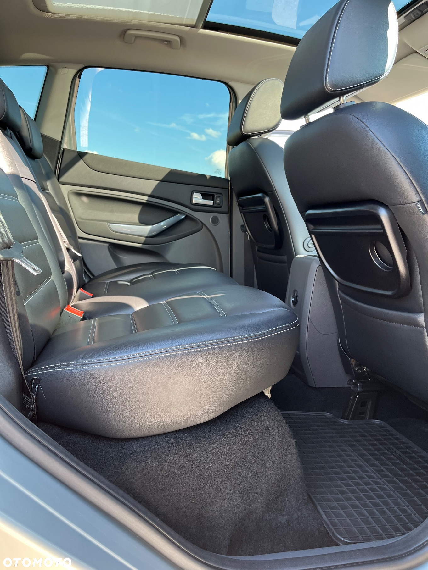 Ford Kuga 2.0 TDCi 4WD Titanium - 22