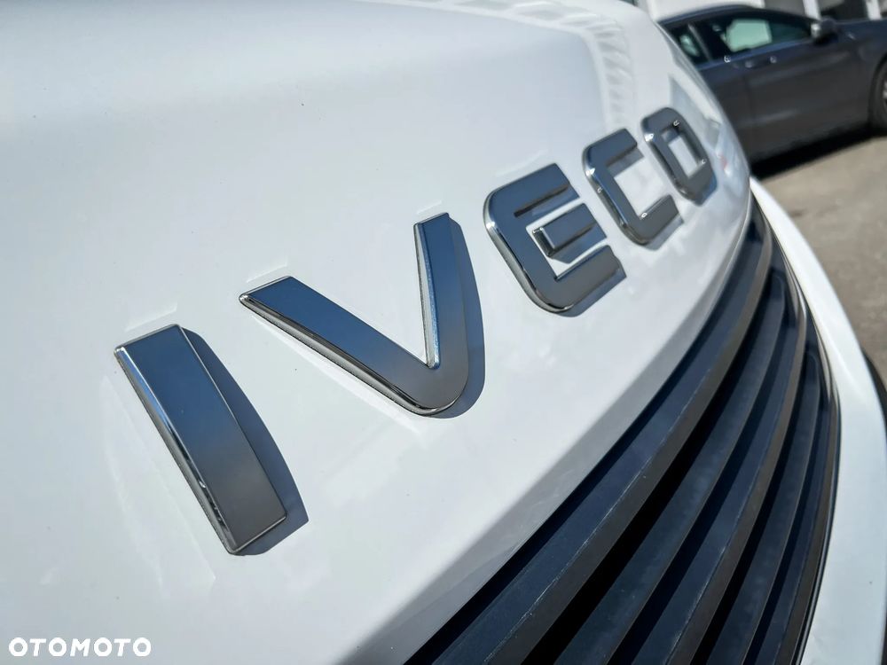 Iveco Daily 35S18H V - Furgon L3H2 silnik 3.0 180 KM Dostępny od ręki GSC Gorzów - 19