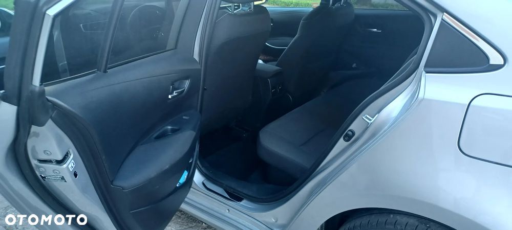 Toyota Corolla - 8