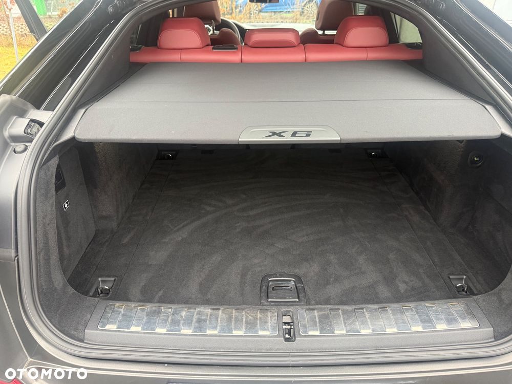 BMW X6 xDrive40d mHEV - 9