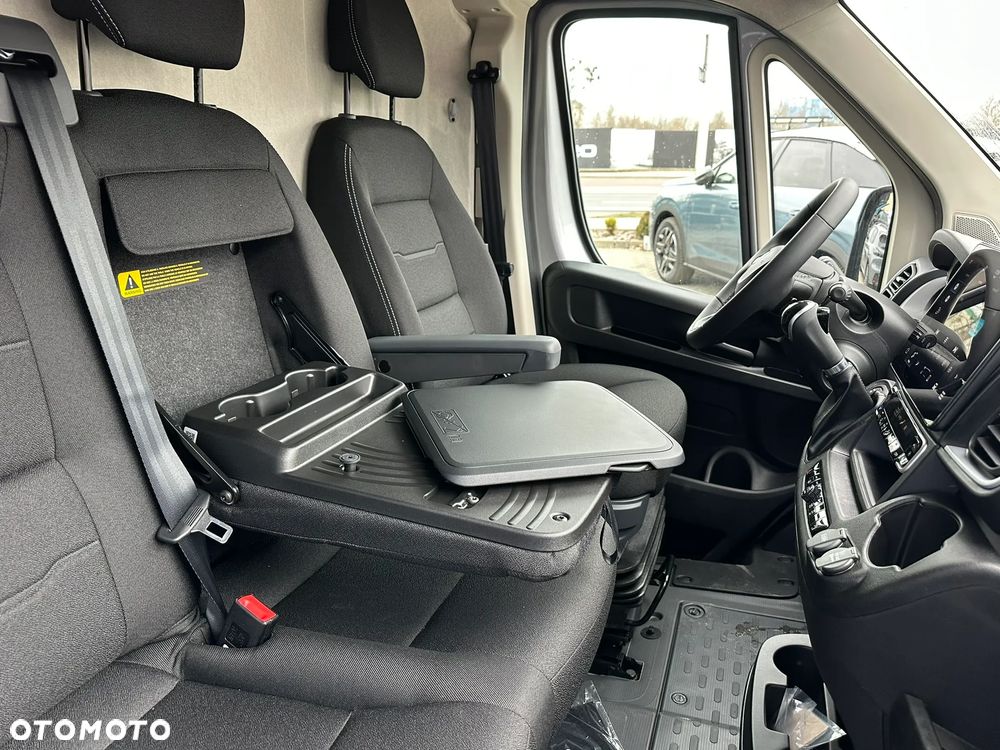 Peugeot Boxer Furgon L4H2 2.2 H3-POWER 180KM AT8 Euro 6E DMC 3.5t Heavy 15m3 - 24