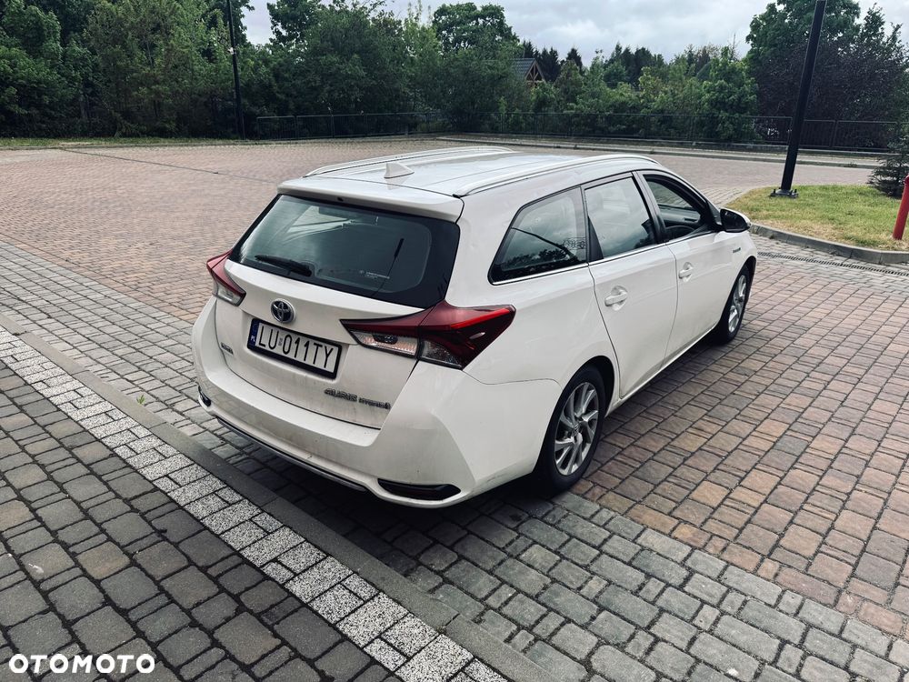 Toyota Auris 2016 photo 4