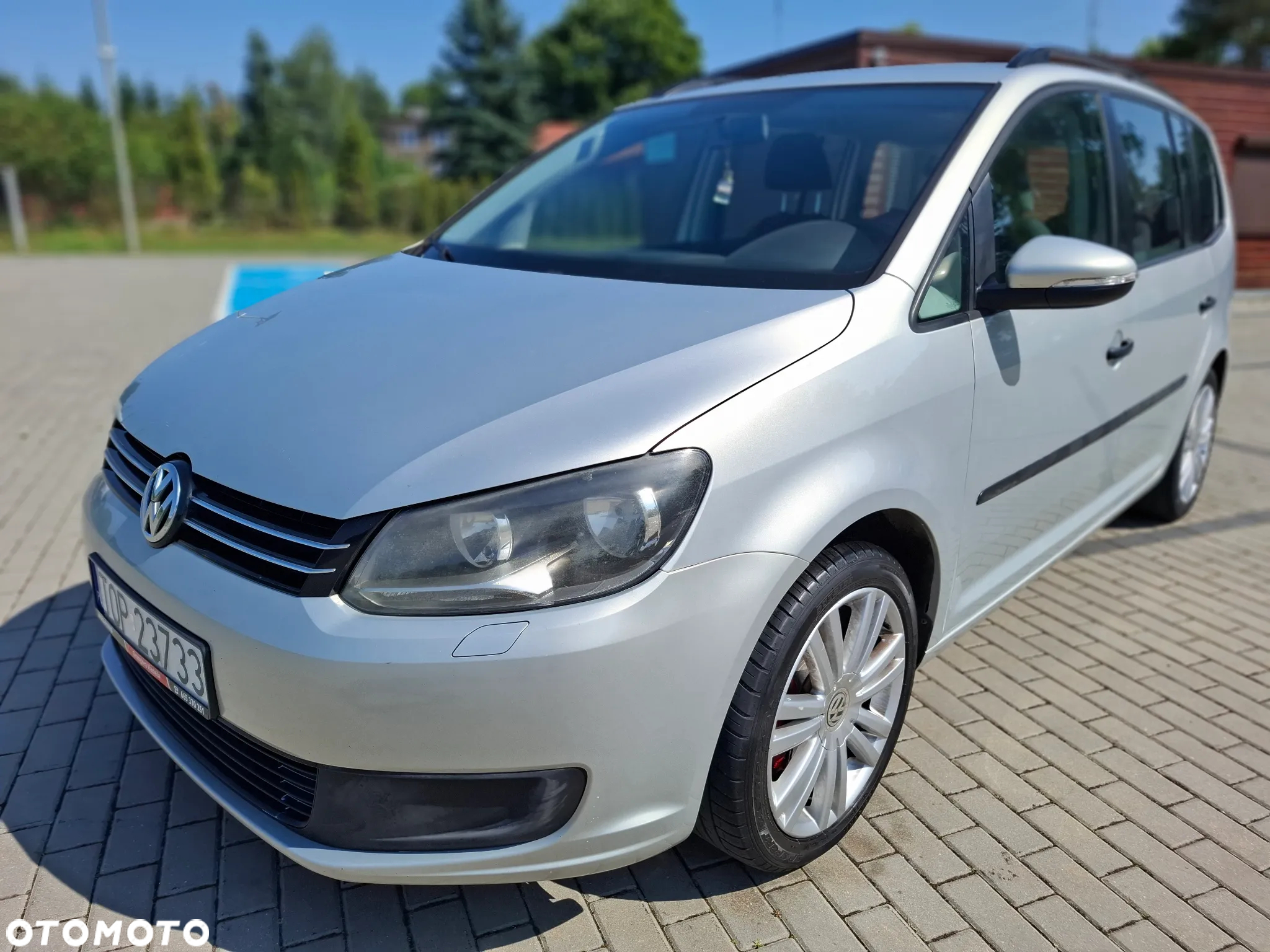 Volkswagen Touran - 5