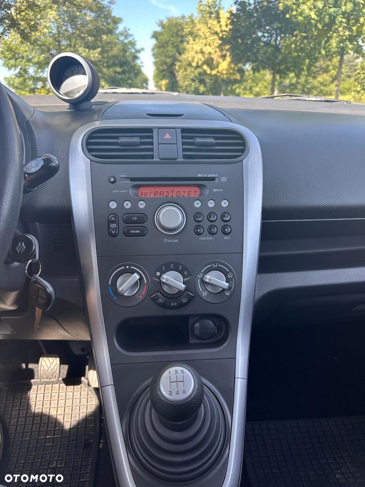 Suzuki Splash 1.0 Club - 7