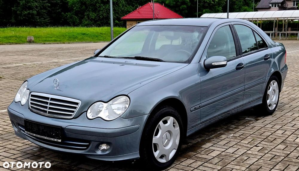 Mercedes-Benz Klasa C 180 Kompressor Classic Sport Edition - 1