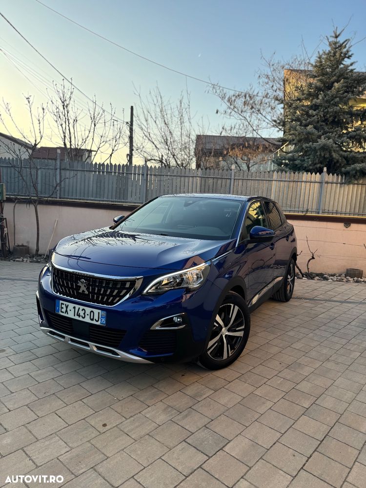 Peugeot 3008 PureTech 130 Stop & Start GPF EAT8 Allure - 1