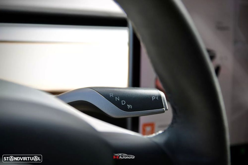 Tesla Model 3 Performance Dual Motor AWD - 25