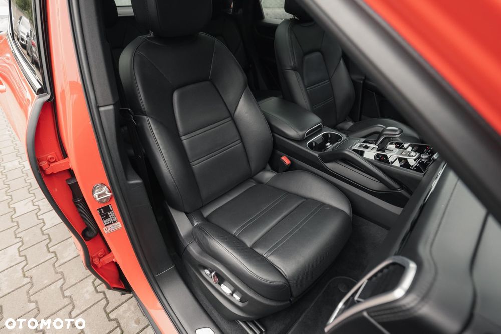 Porsche Cayenne Coupe - 15