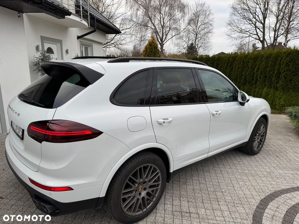 Porsche Cayenne Diesel Platinum Edition - 14