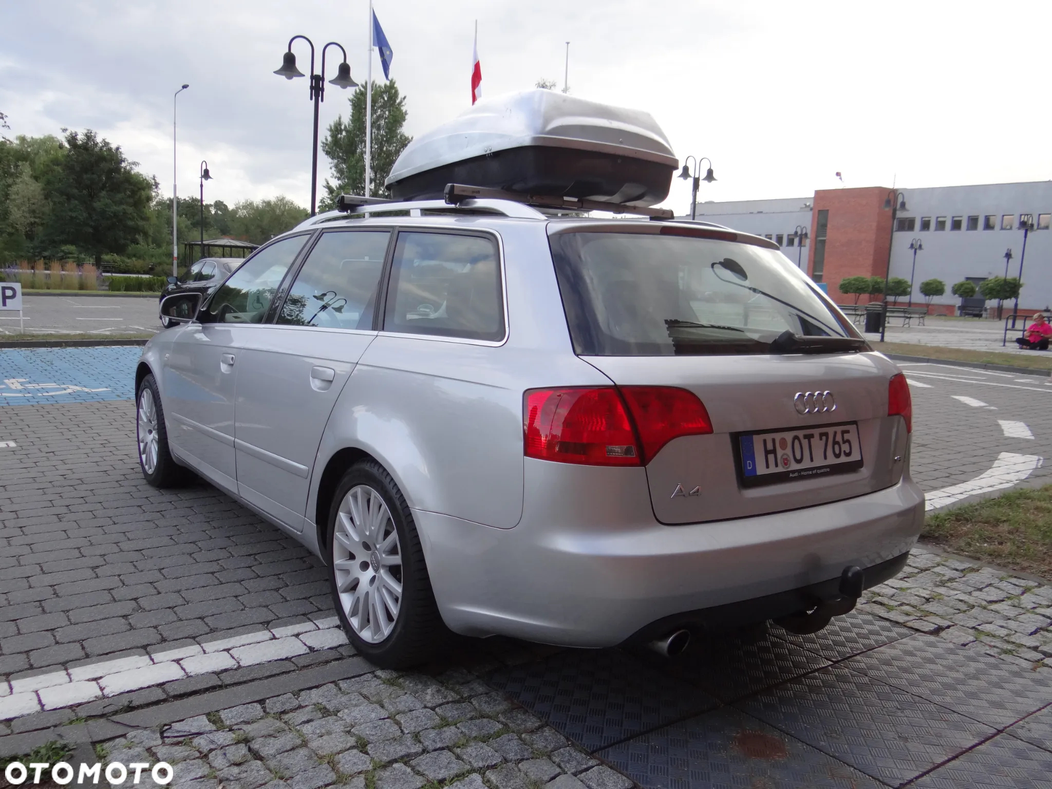 Audi A4 1.6 - 8