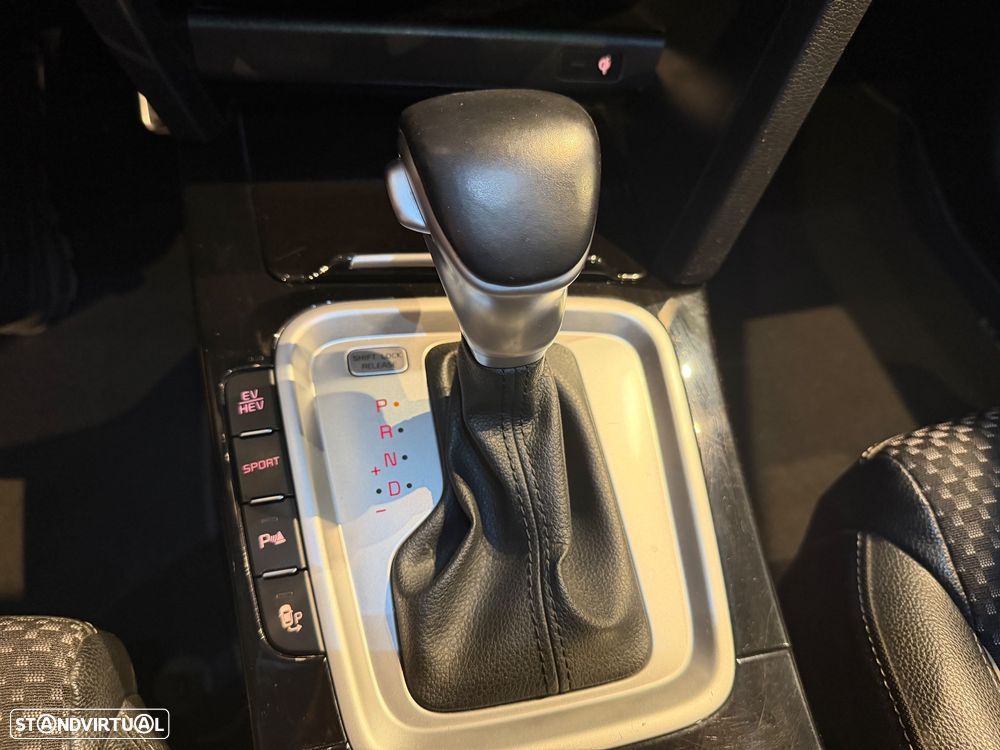 Kia XCeed 1.6 GDi PHEV First Edition - 34
