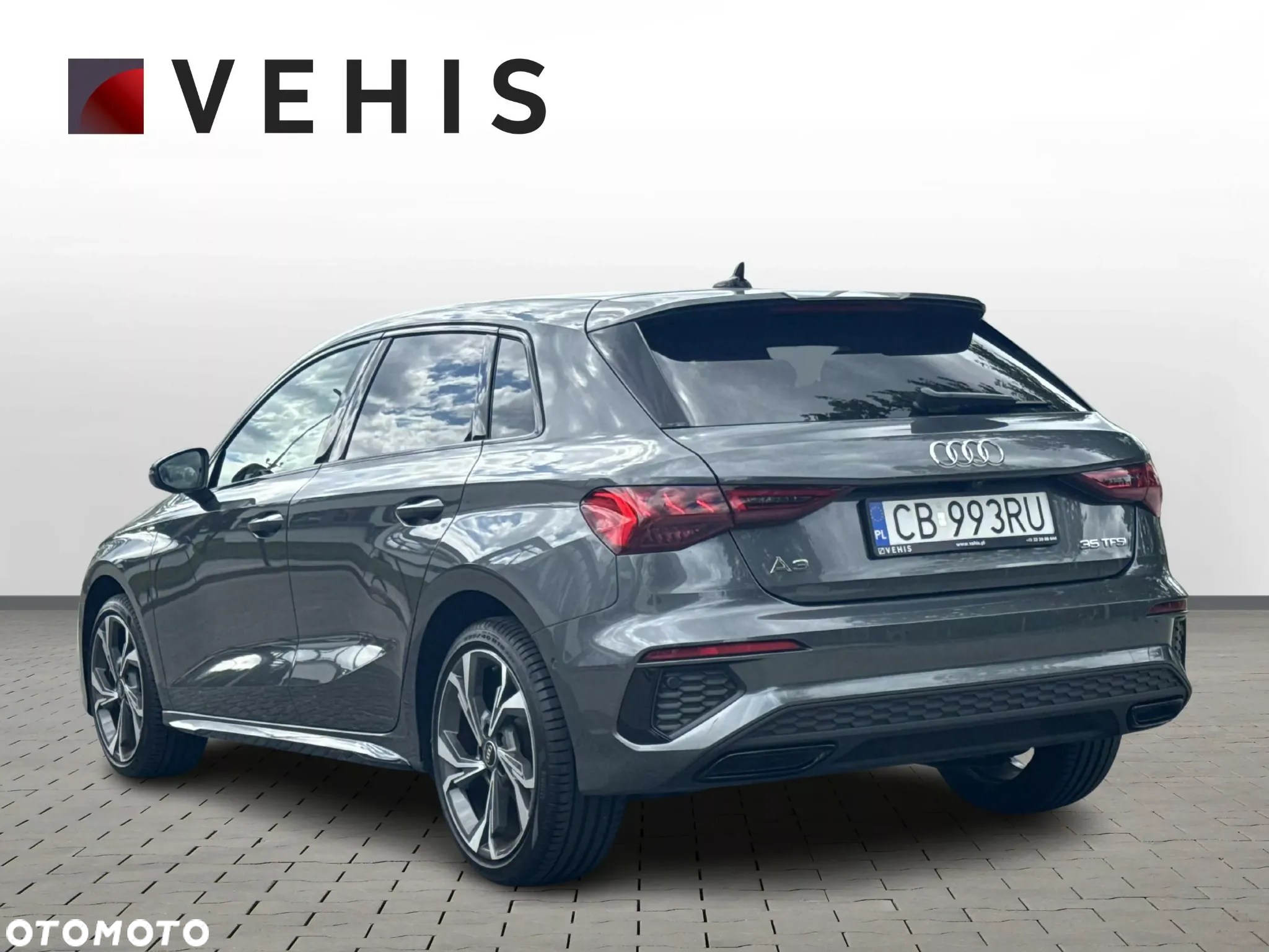 Audi A3 35 TFSI mHEV S Line S tronic - 3