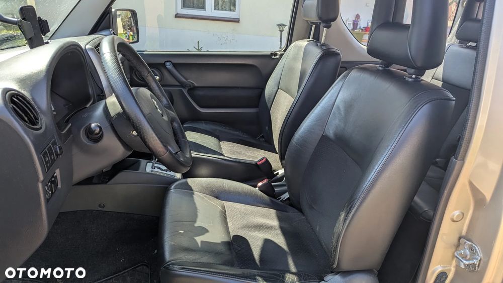 Suzuki Jimny 1.3 Elegance - 11