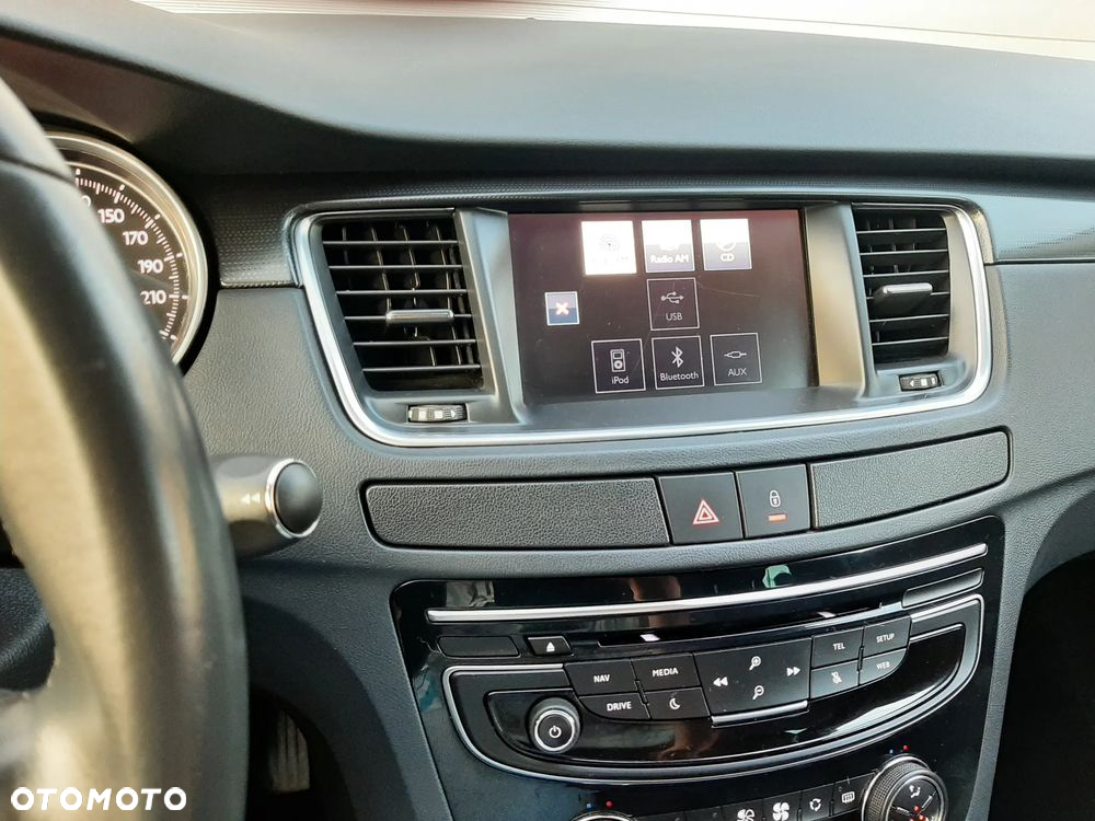 Peugeot 508 2.0 BlueHDi Allure S&S - 32