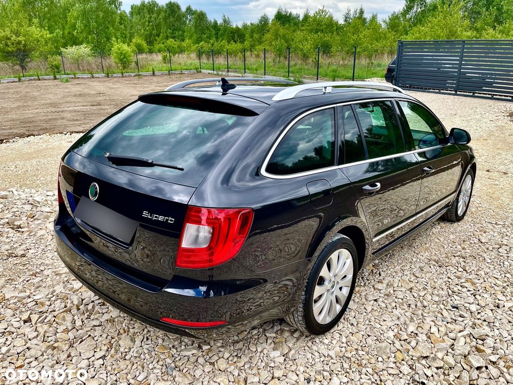 Skoda Superb 2.0 TDI DSG L&K - 21