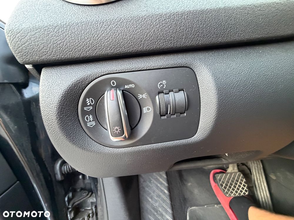 Audi A3 Sportback 2.0 TDI DPF (DSG) S tronic S line Sportpaket plus - 28