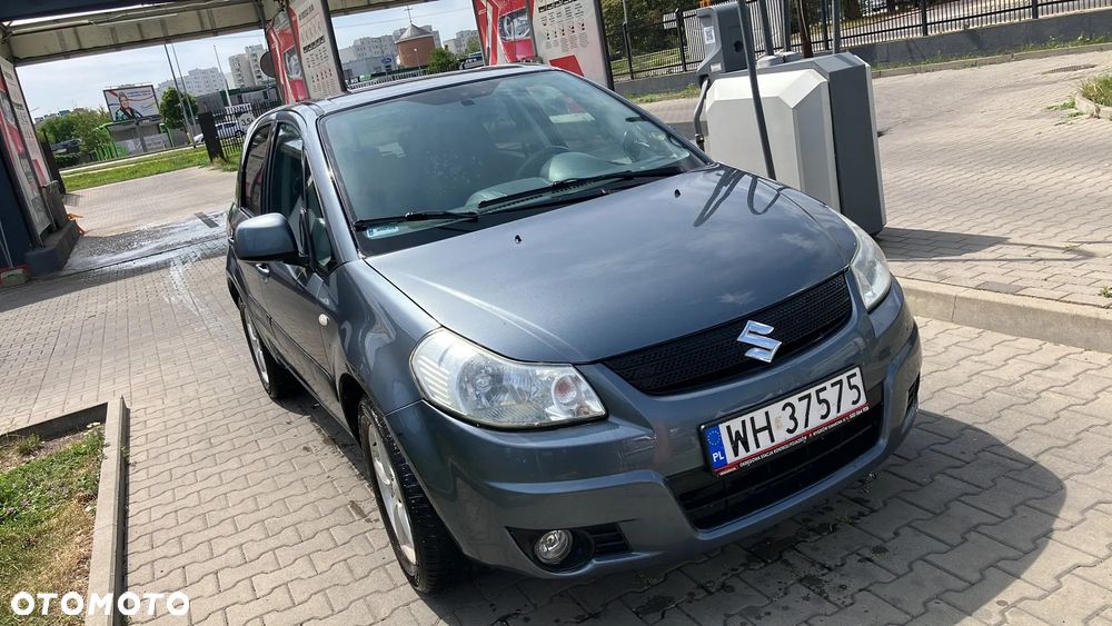 Suzuki SX4 1.6 GLX / Comfort - 2