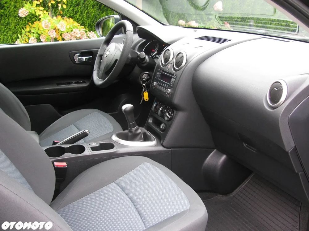 Nissan Qashqai 1.6 Visia - 13