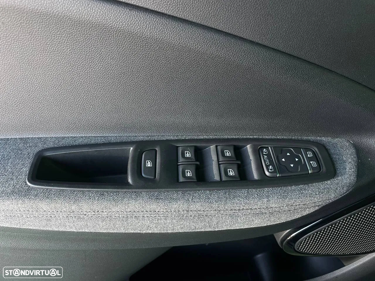 Renault Zoe (c/ Bateria) Intens 50 - 16
