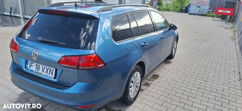 Volkswagen Golf 1.6 TDI DPF BMT Comfortline - 3