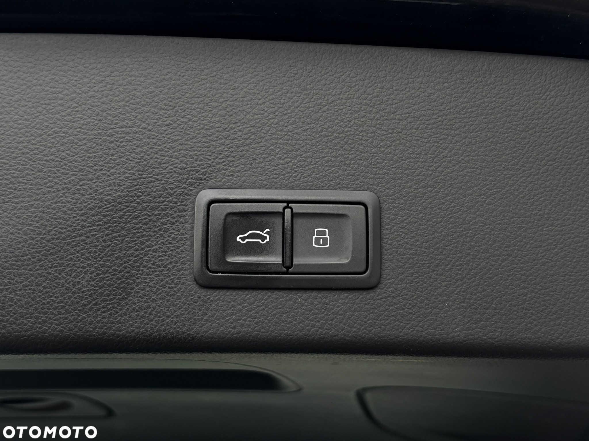 Audi A6 Avant 3.0 TDI quattro S tronic - 24