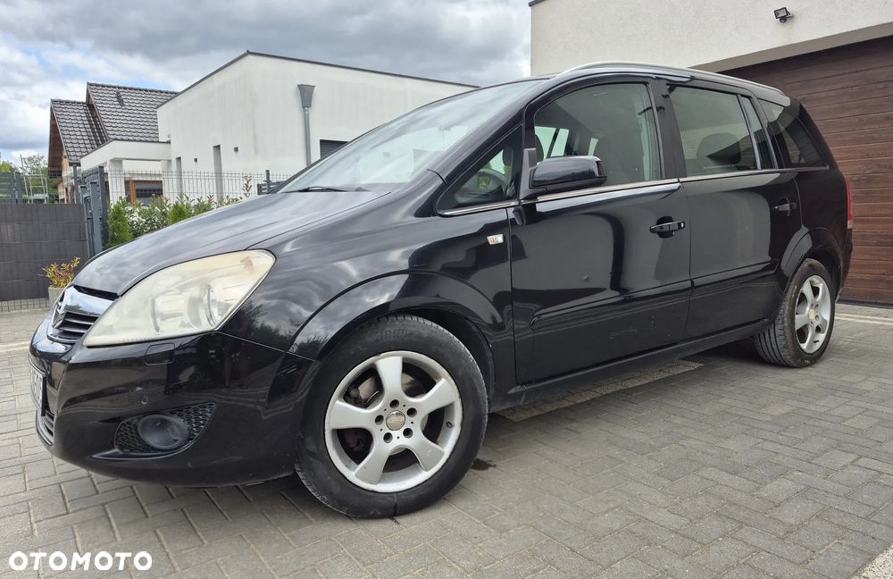 Opel Zafira - 4