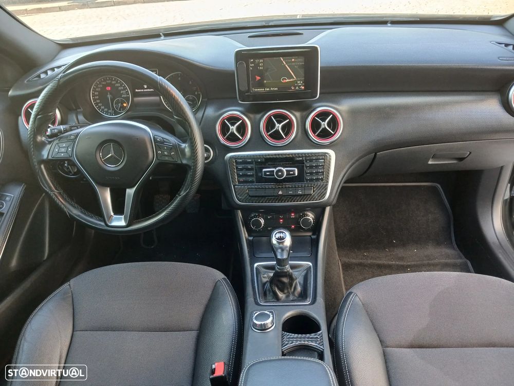 Mercedes-Benz A 180 CDI AMG Line - 13