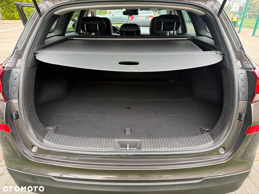 Hyundai i30 1.4 T-GDI Premium DCT - 12