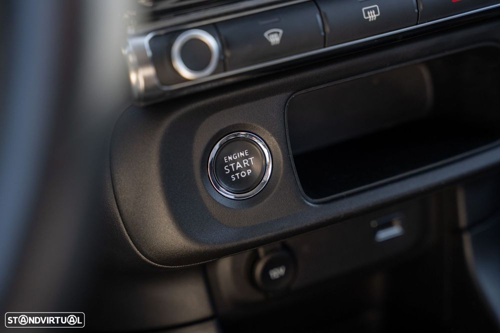 Citroën C3 1.2 PureTech Shine - 15