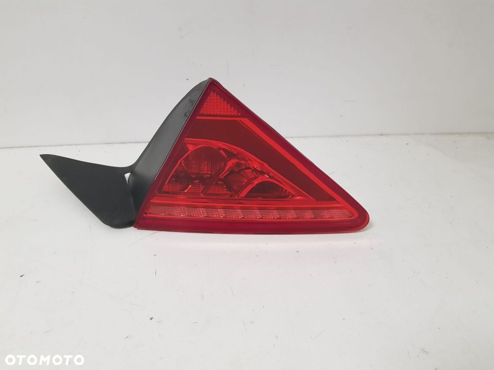 AUDI A7 4G8 LAMPA TYLNA TYŁ PRAWA W KLAPE LED 4G8945094 - 1