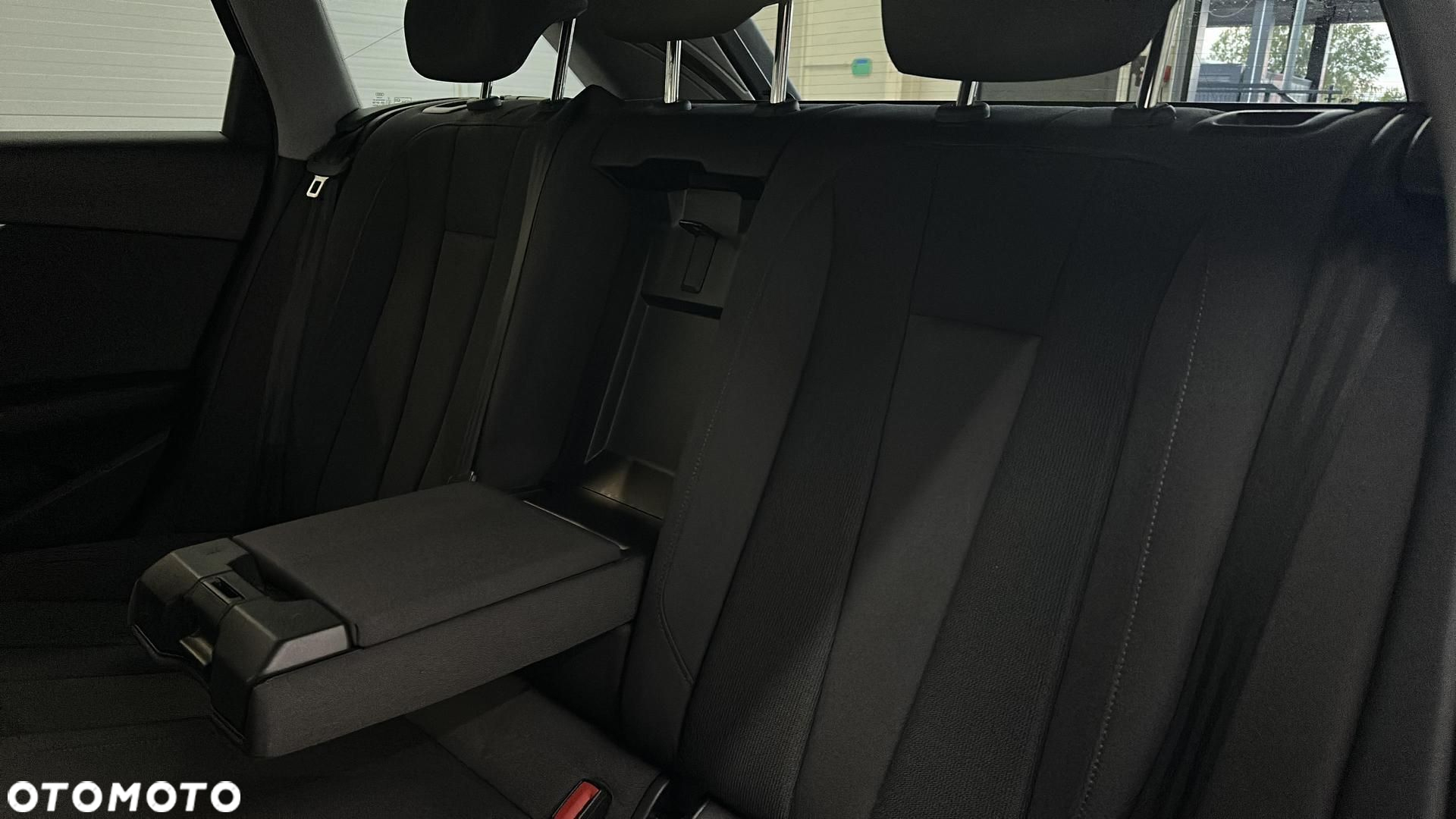 Audi A4 35 TDI mHEV S tronic - 18