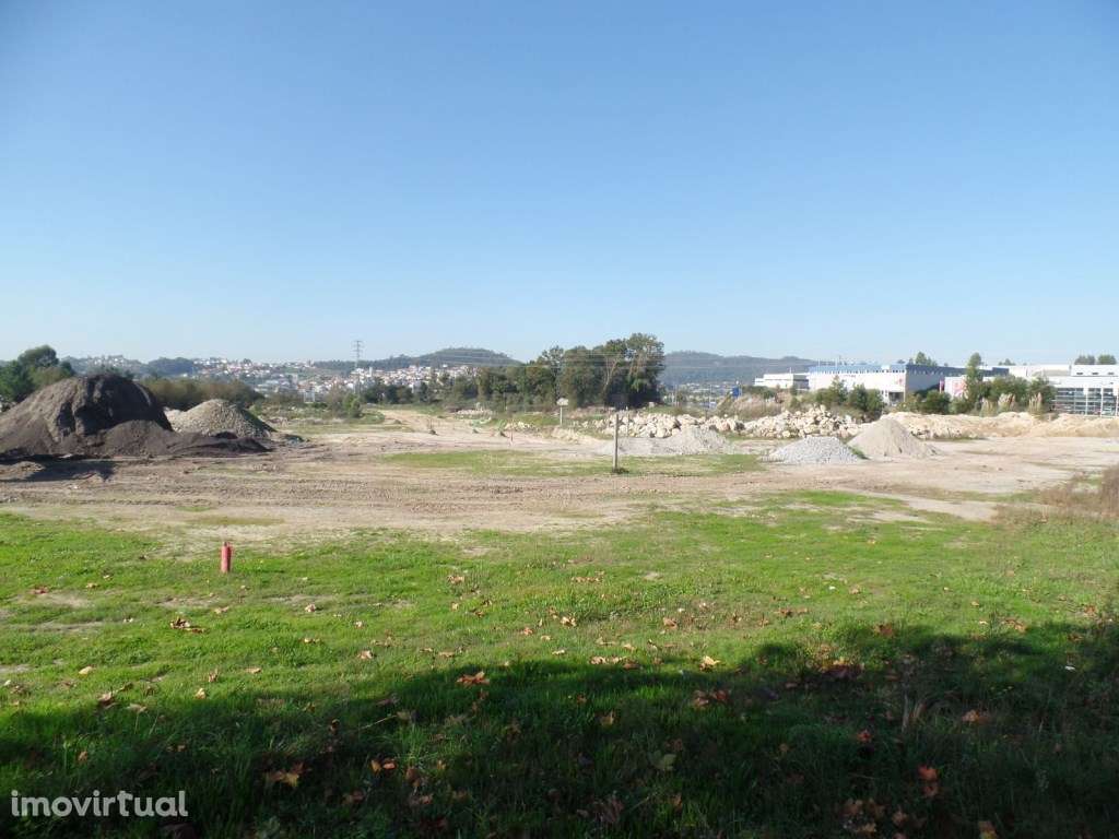 Terreno Industrial em Vila Nova de Famalicão. - Grande imagem: 3/5