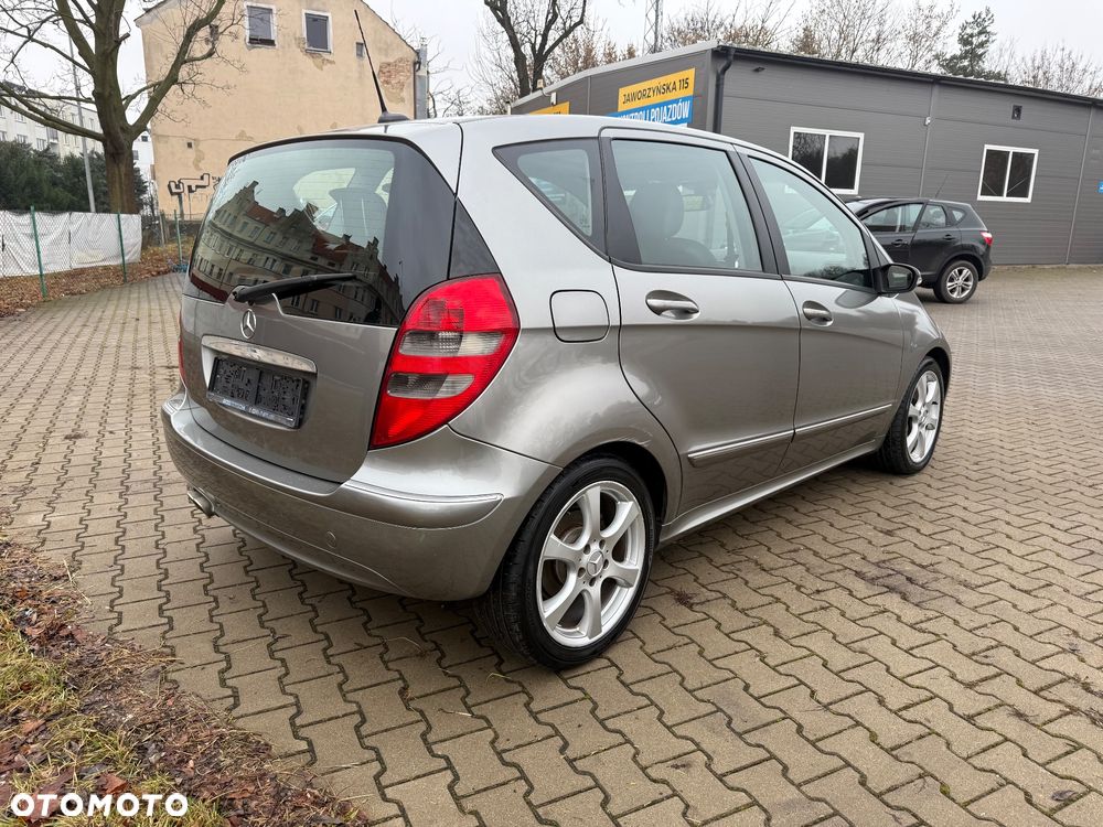 Mercedes-Benz Klasa A 200 Turbo Autotronic Avantgarde - 4