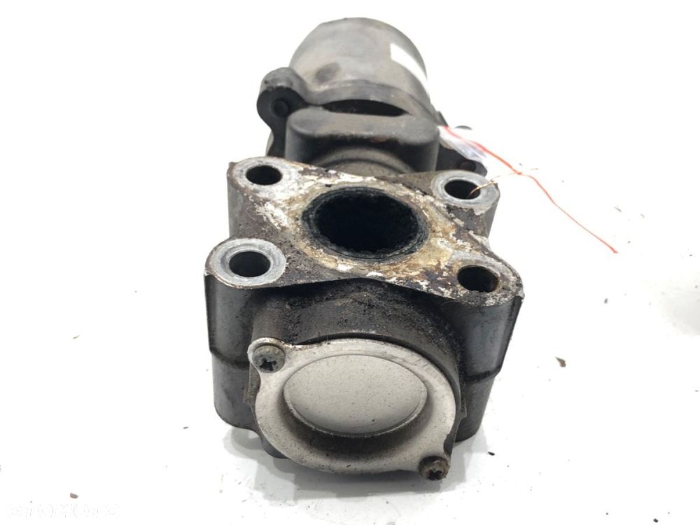 ZAWÓR EGR  TOYOTA AVENSIS sedan (_T25_) 2003 - 2008 2.0 D-4D (ADT250_) 93 kW [126 KM] olej - 3