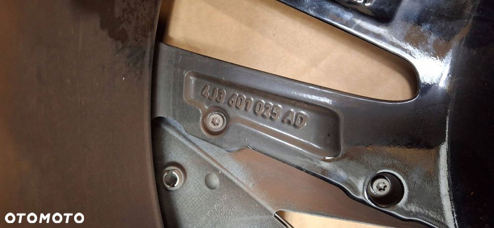 felga aluminiowa audi e-tron gt rs 4j3 11.5x21 et66 4j3601025ad - 9