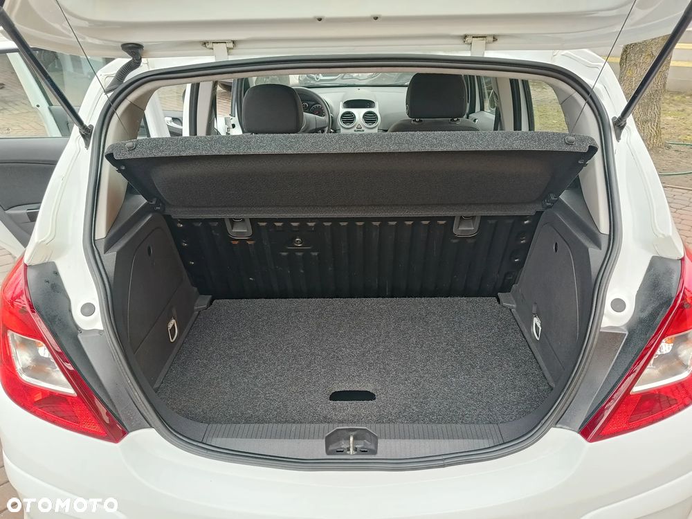 Opel Corsa 1.4 16V Color Elegance - 15