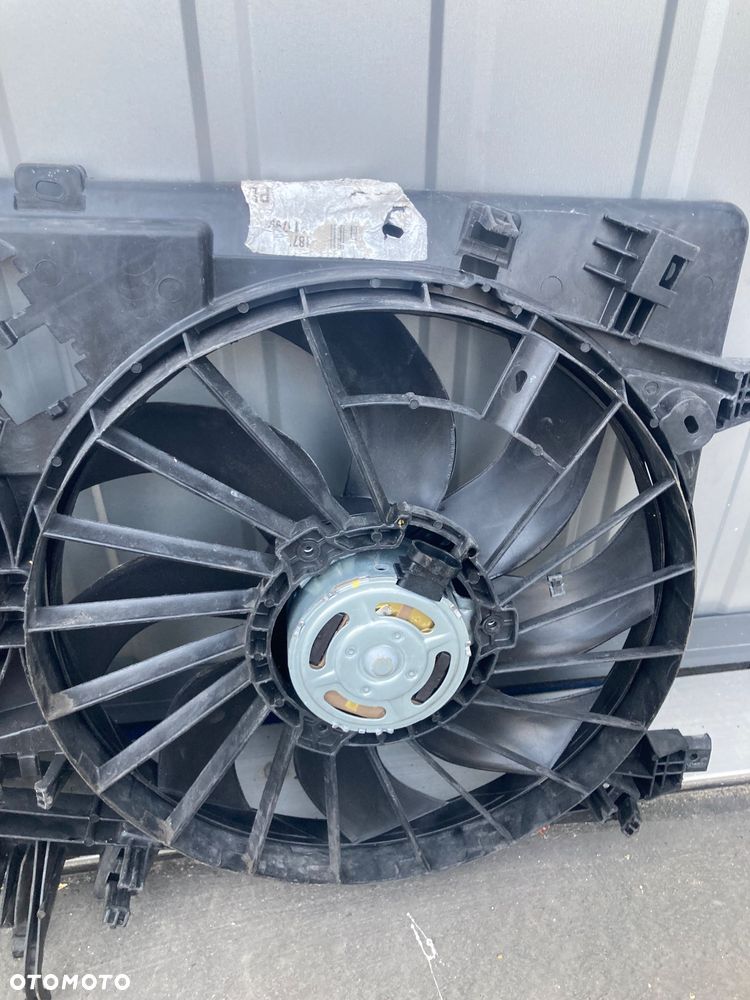 RENAULT MASTER 3 III lift 4 IV Nowe oryginalne !!! OPEL MOVANO B II NOWE ORYGINALNE WENTYLATORY WENTYLATOR CHŁODNICY WODY KLIMATYZACJI obudowa wentylatorów - 3
