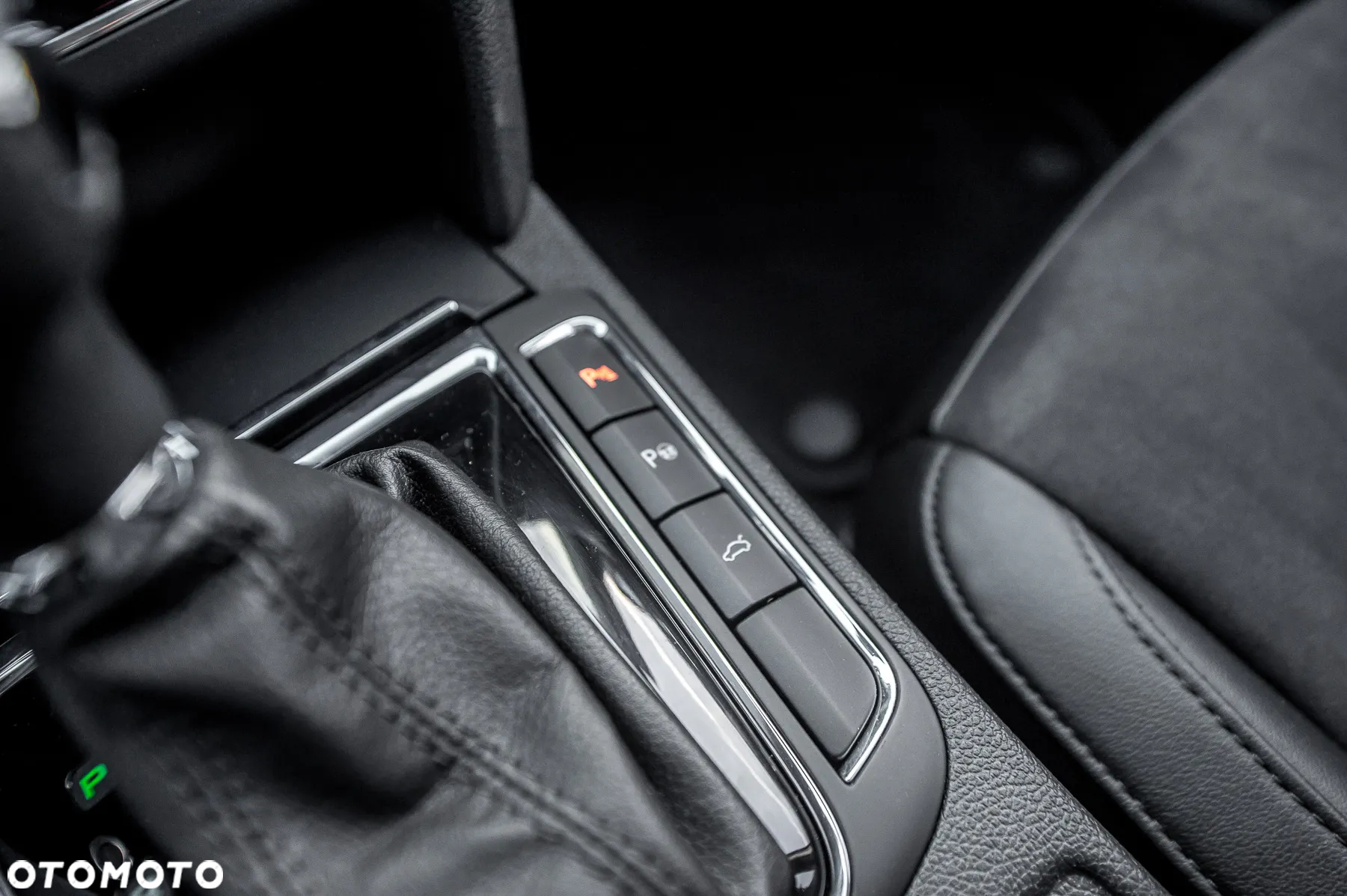 Skoda Superb Combi 2.0 TSI DSG Exclusive - 36