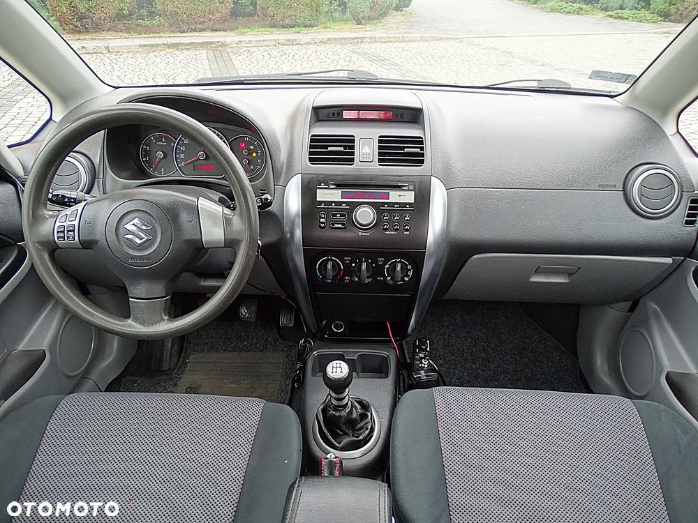 Suzuki SX4 - 7