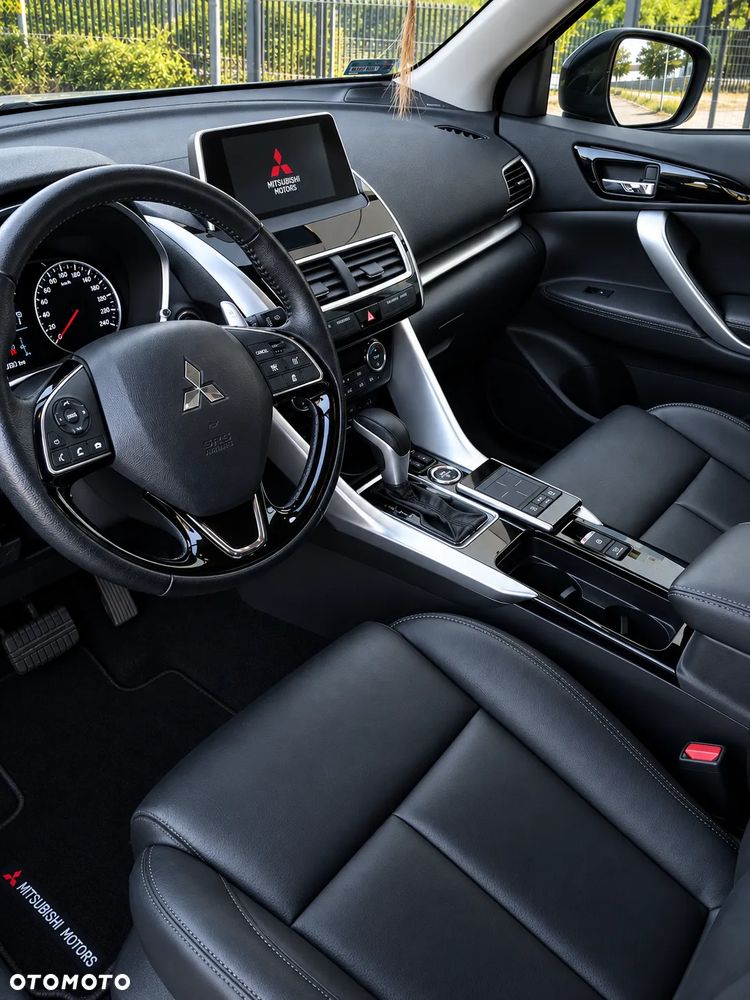 Mitsubishi Eclipse Cross - 6