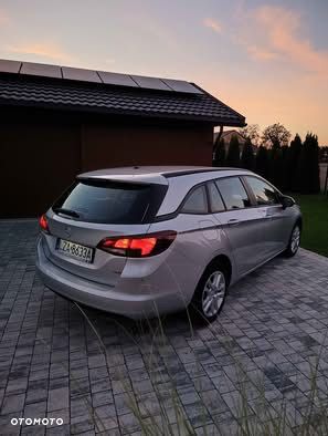 Opel Astra 1.6 CDTI Sport - 9