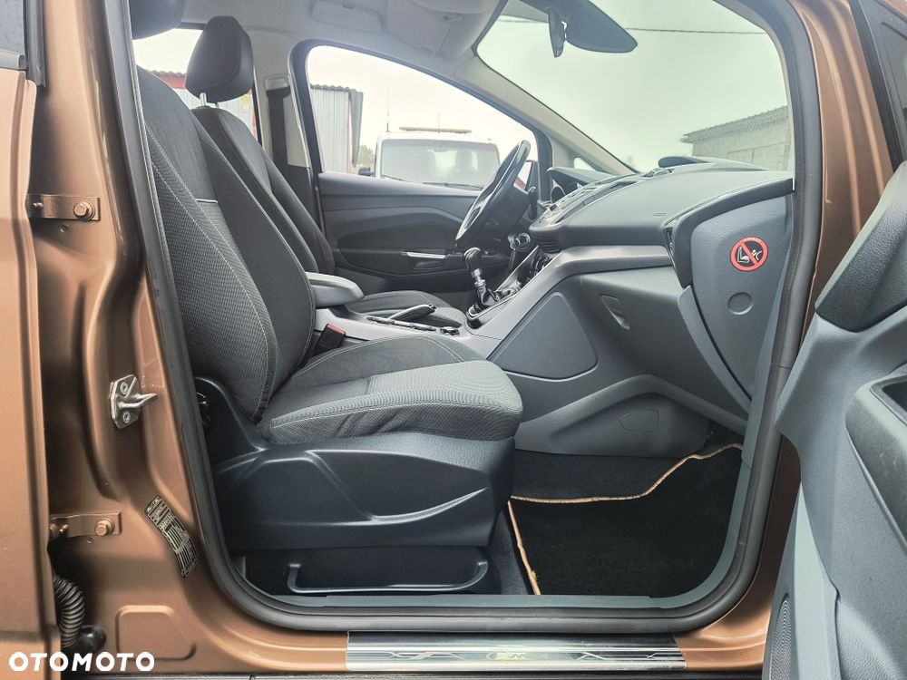 Ford C-MAX 1.6 TDCi Start-Stop-System Titanium - 15